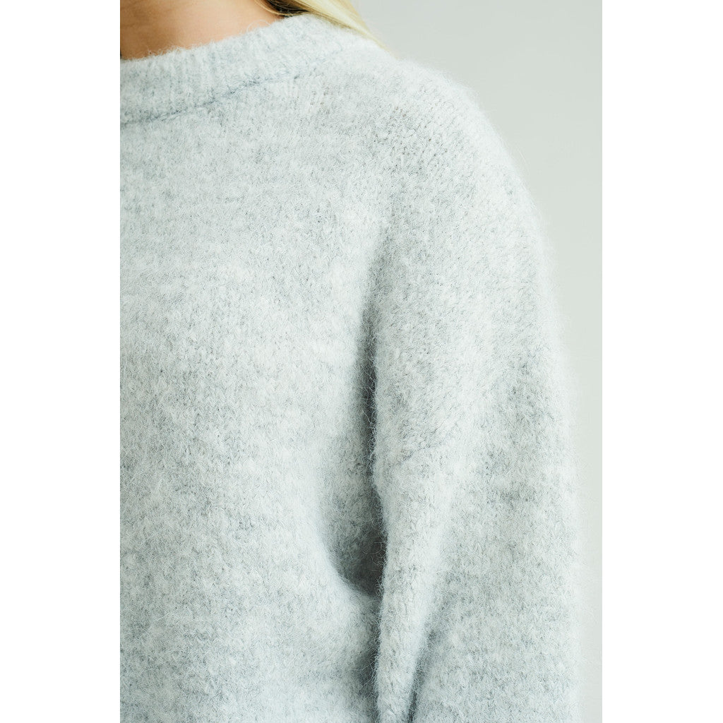 Patrisia solid knit pullover
