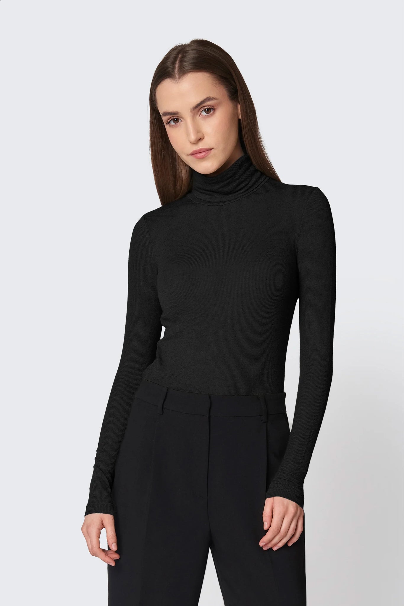 AngelaBB Roll Neck