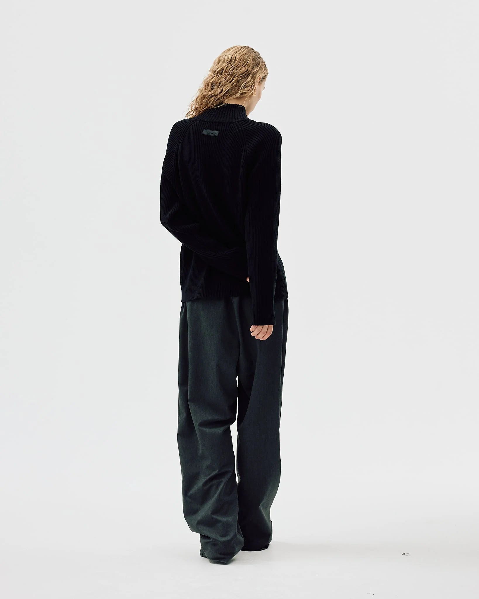 FULL ZIP KNIT SWEATER
