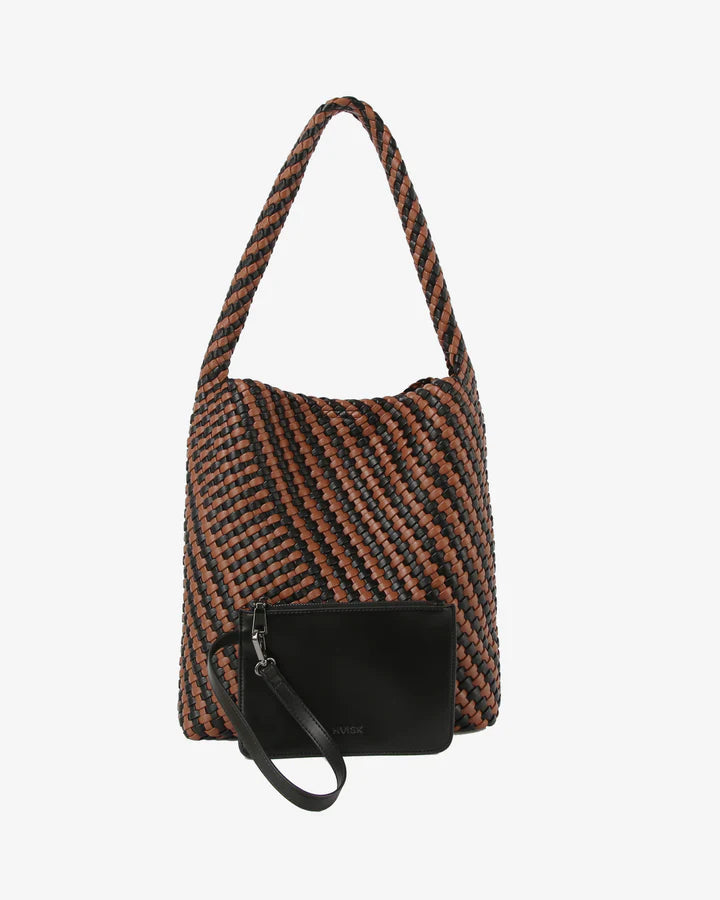 HOBO BRAIDED SOFT STRUCTURE