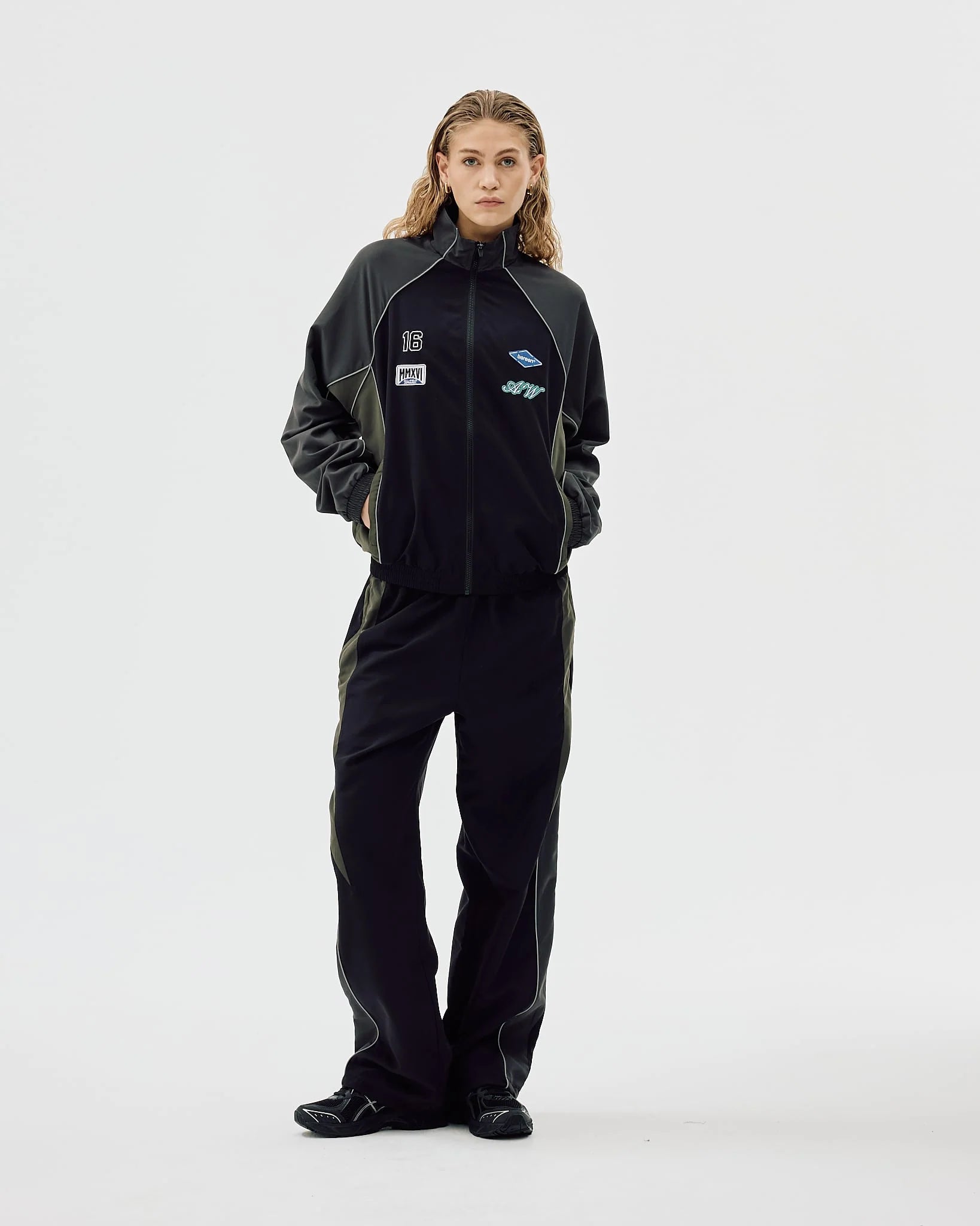 Relaxed Track Pant (unisex)
