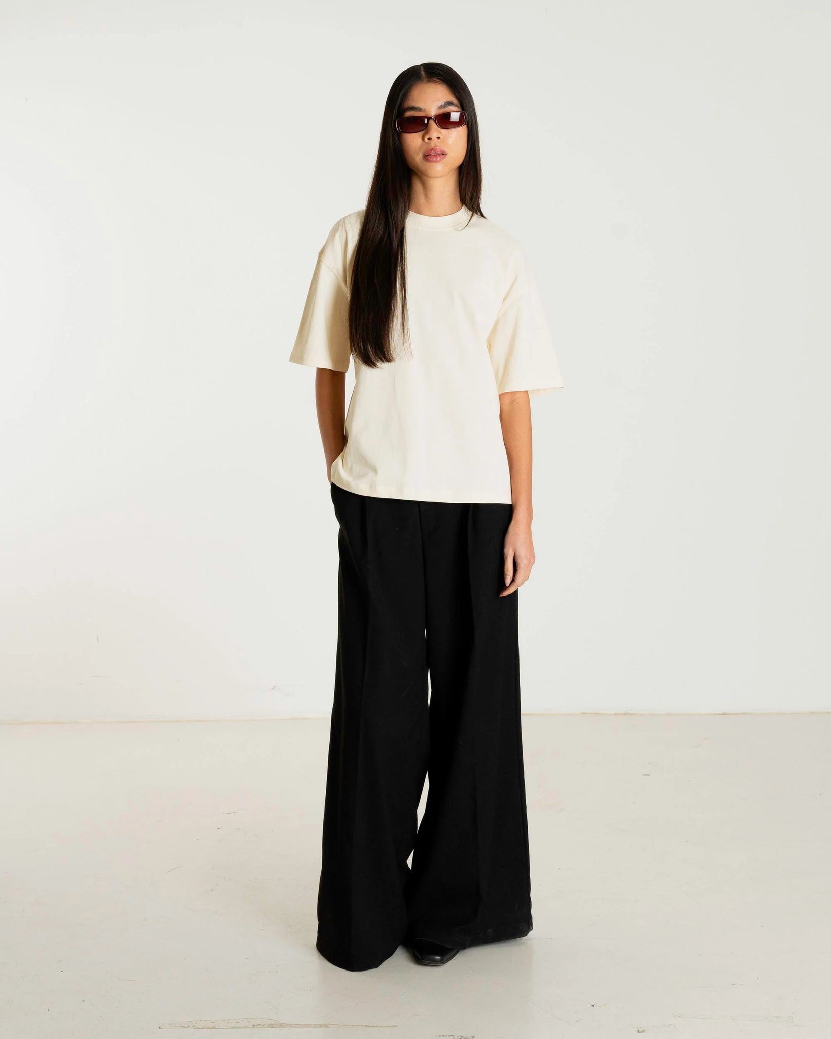 WBJuno Base Tee