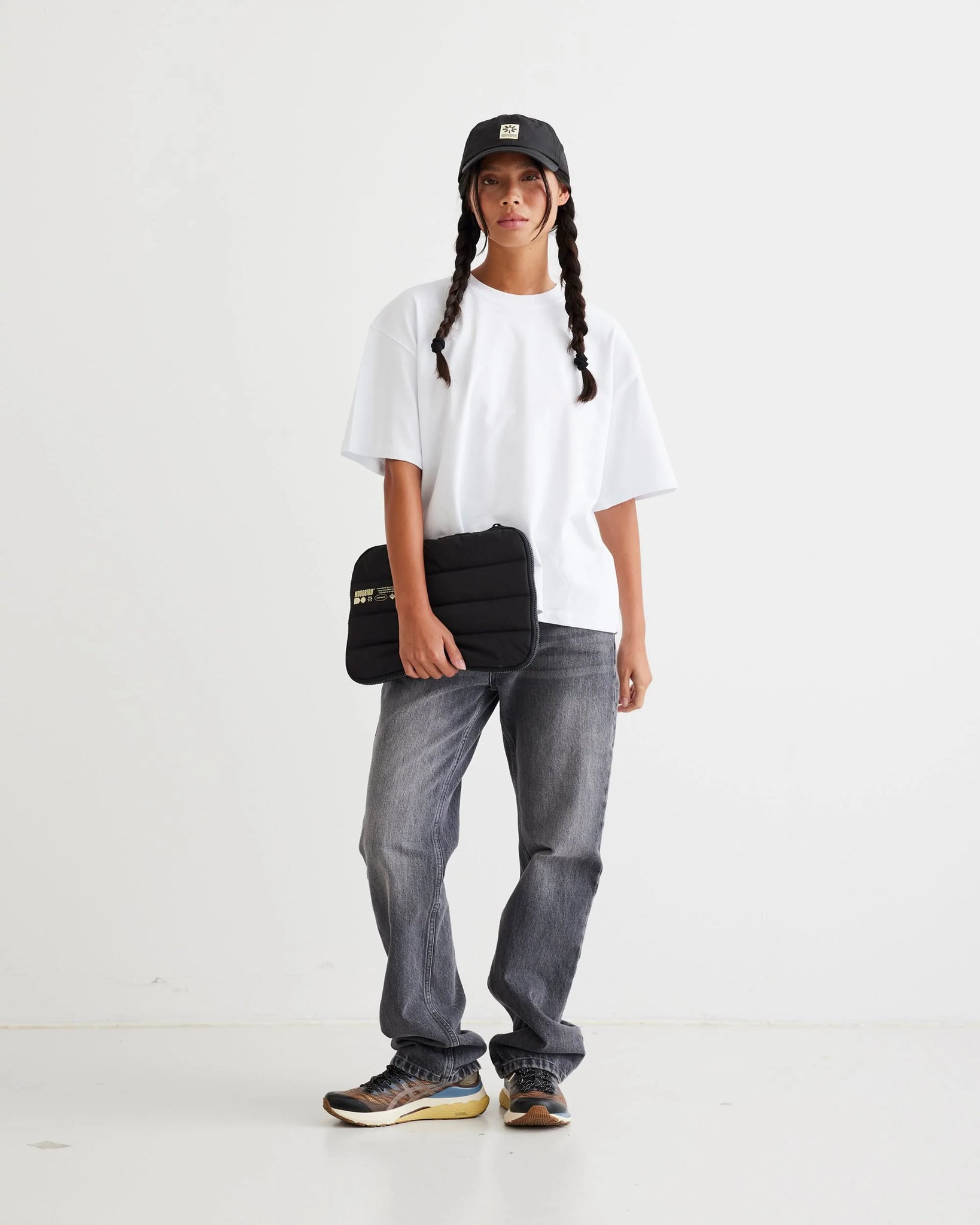 WBJuno Base Tee