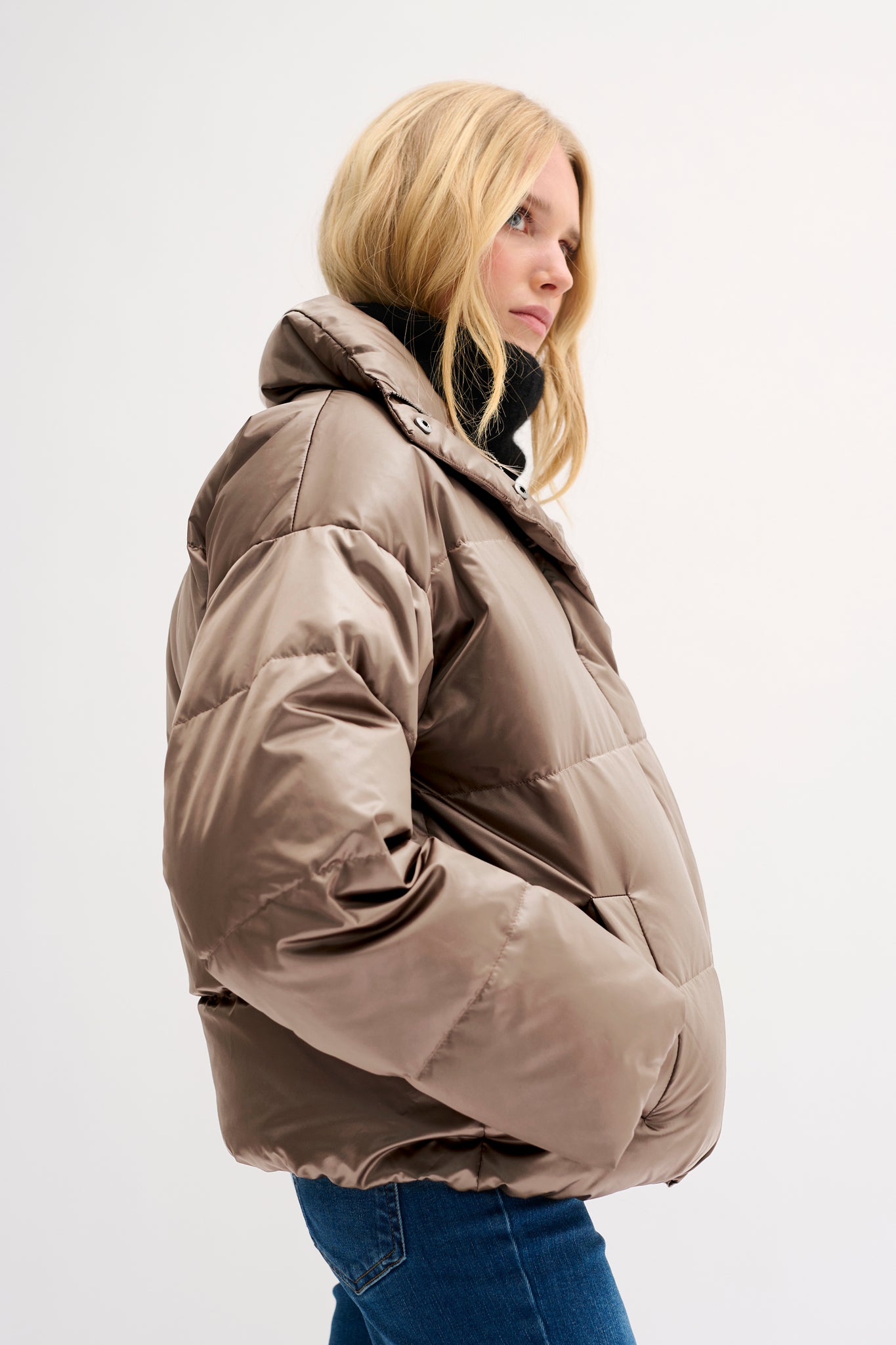 GlossyMW Down Jacket